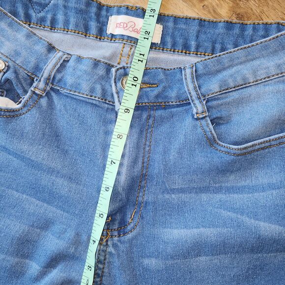 Red Bottoms Y2K Frayed Cuff Flare Leg Jeans - Picture 9 of 9